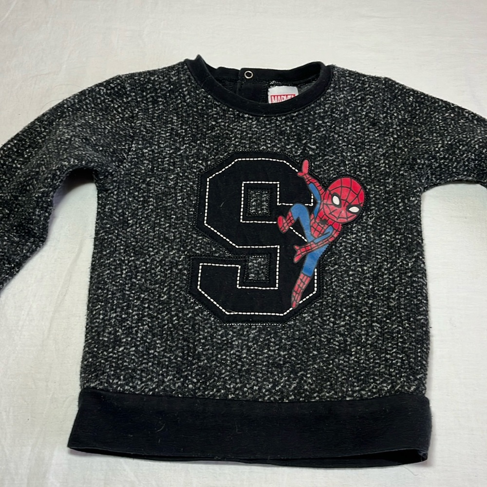 18-24M Spider-Man sweatshirt